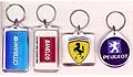 llaveros promocionales con logo impreso